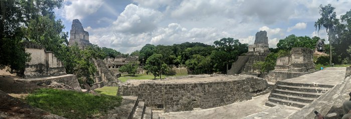 Mayan ruins at Tikal. Click for full size.